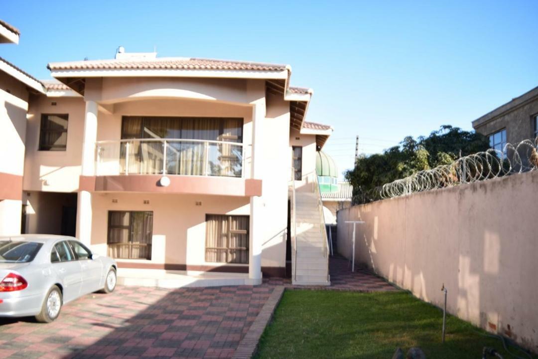 Villa Prince Harare Eksteriør bilde